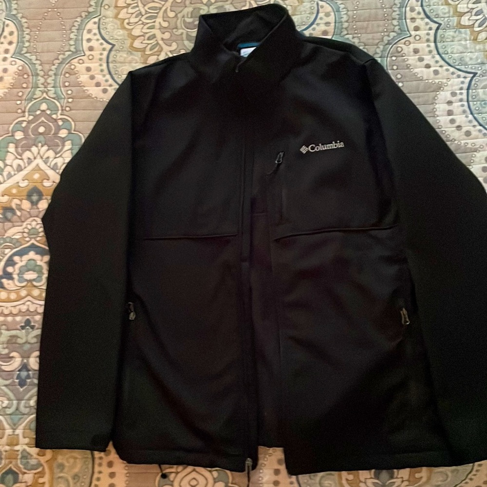 Columbia Ascender soft shell jacket Men’s size L